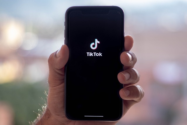7 Tips Membuat Video TikTok yang Menarik & Viral